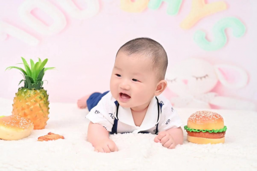 老河口两岁宝宝晚上哭